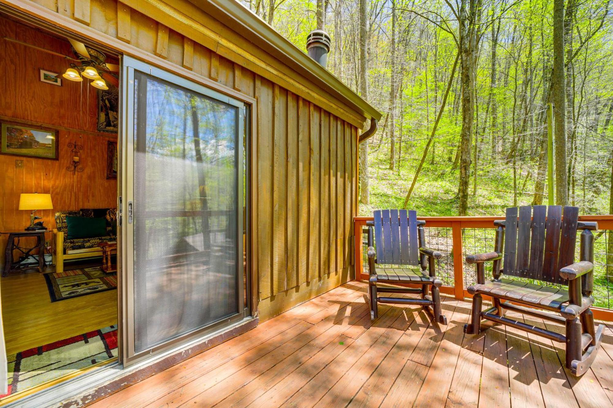 Creekside Whittier Cabin With Fire Pit Near Hiking! 外观 照片
